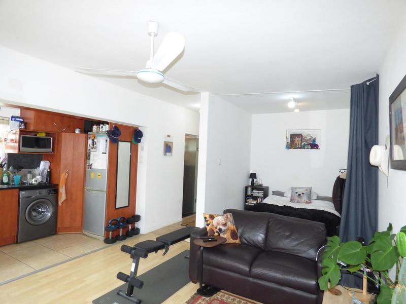 To Let 0 Bedroom Property for Rent in Sea Point Western Cape